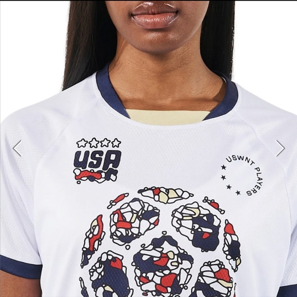 Round 21 USA Alex Morgan Soccer top NWT White short sleeve Ladies L Limited Edit - Picture 2 of 10